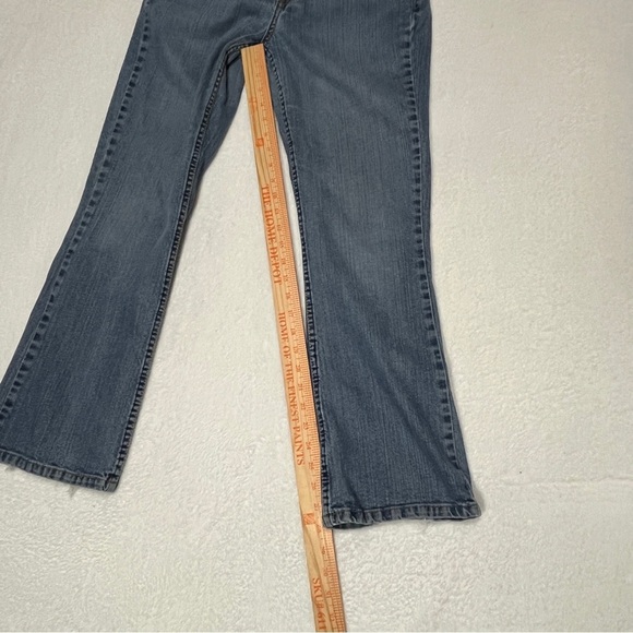 Levi Strauss Signature Womens Stretch Low-Rise Bootcut Blue Light/Medium 8 Short - Picture 9 of 12